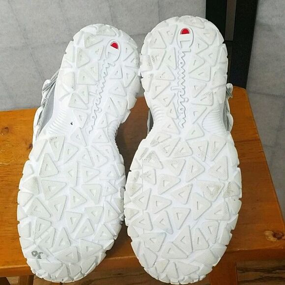 Champion NWT Tank Silver Metallic Women's Running Sneakers SZ 6.5 - Picture 10 of 10